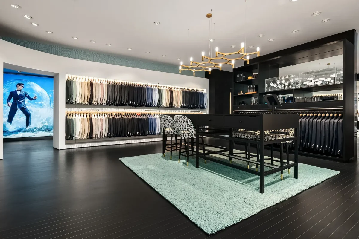 250404_SUITSUPPLY_SEATTLE_0038_MEDIUM RES