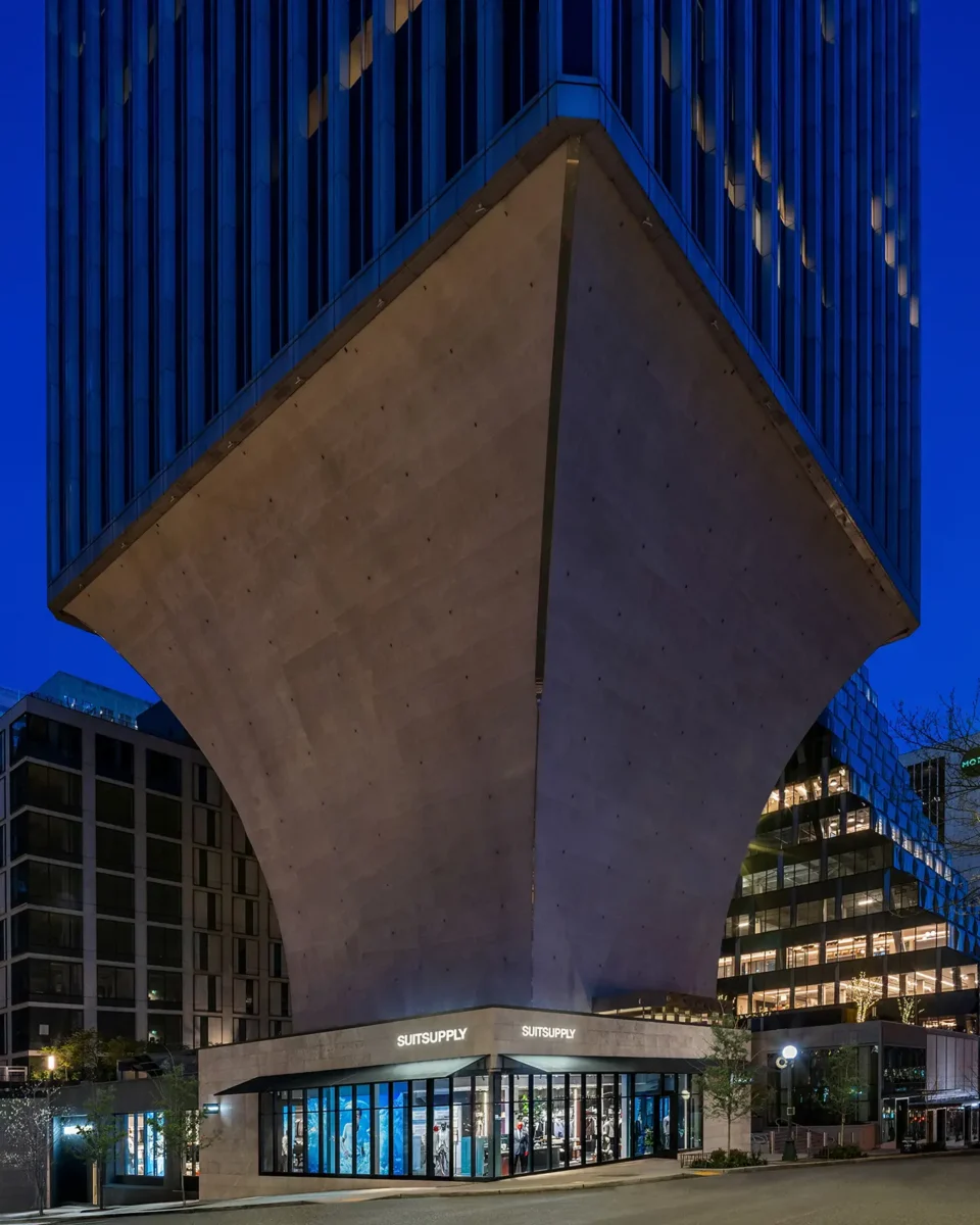 250404_SUITSUPPLY_SEATTLE_0094_MEDIUM RES
