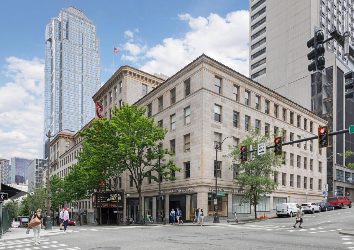 SkinnerBuilding_Exterior_2023_2-1200x847